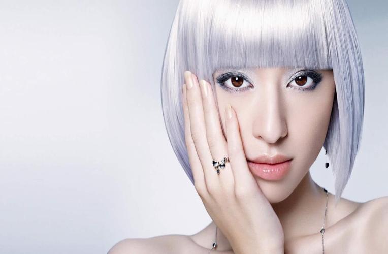 小小水蜜桃3角色分析
